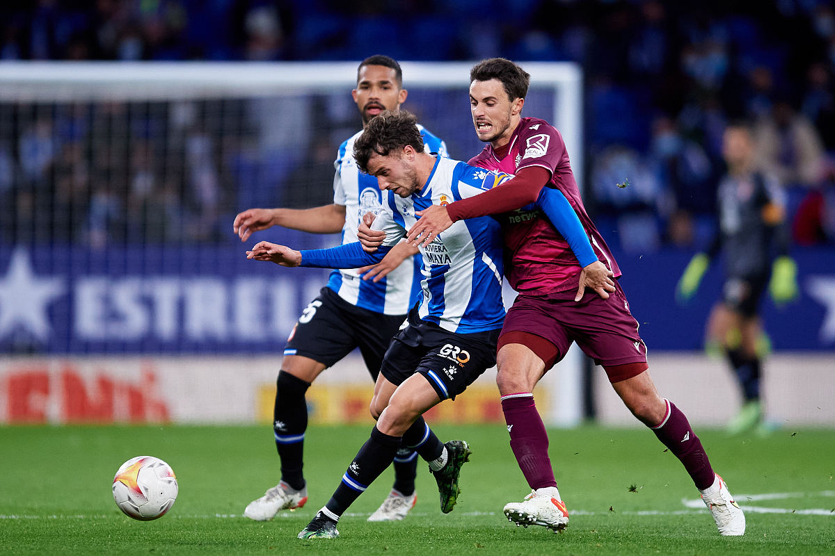 爱游戏入口- 英超曼市德比最晚的首次射门 