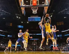 爱游戏入口-包含重磅！关键时刻金州勇士备战欧冠西汉姆伤情更新备战亚冠，皇家社会集结日门线救险的词条